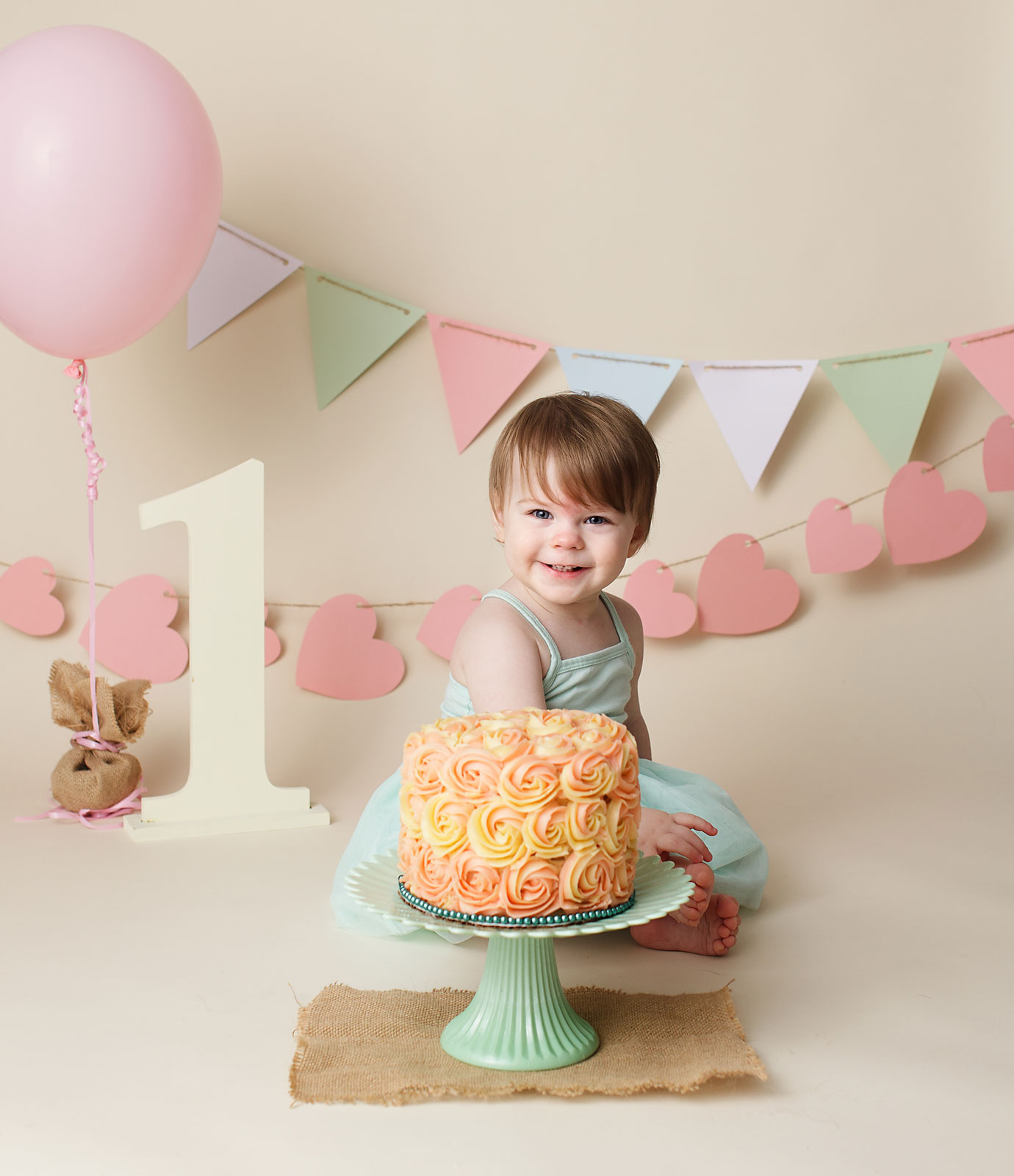 Newmarket cake smash photography, Keswick, Sutton, Georgina, 1st birthday, photography, photographer, photo, pic, shoot, picture