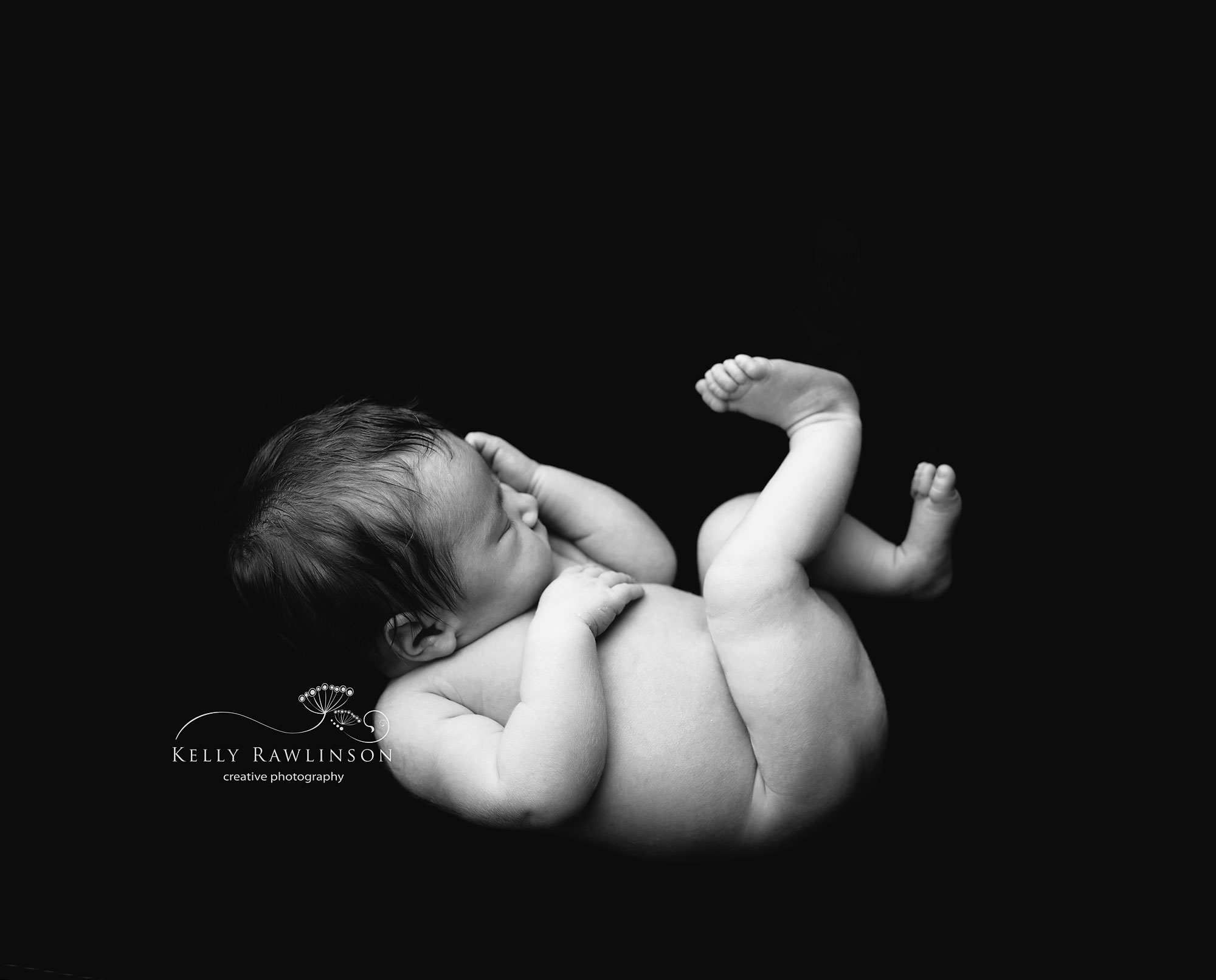 Natural newborn pose in Sutton Ontario, by professional baby photographer