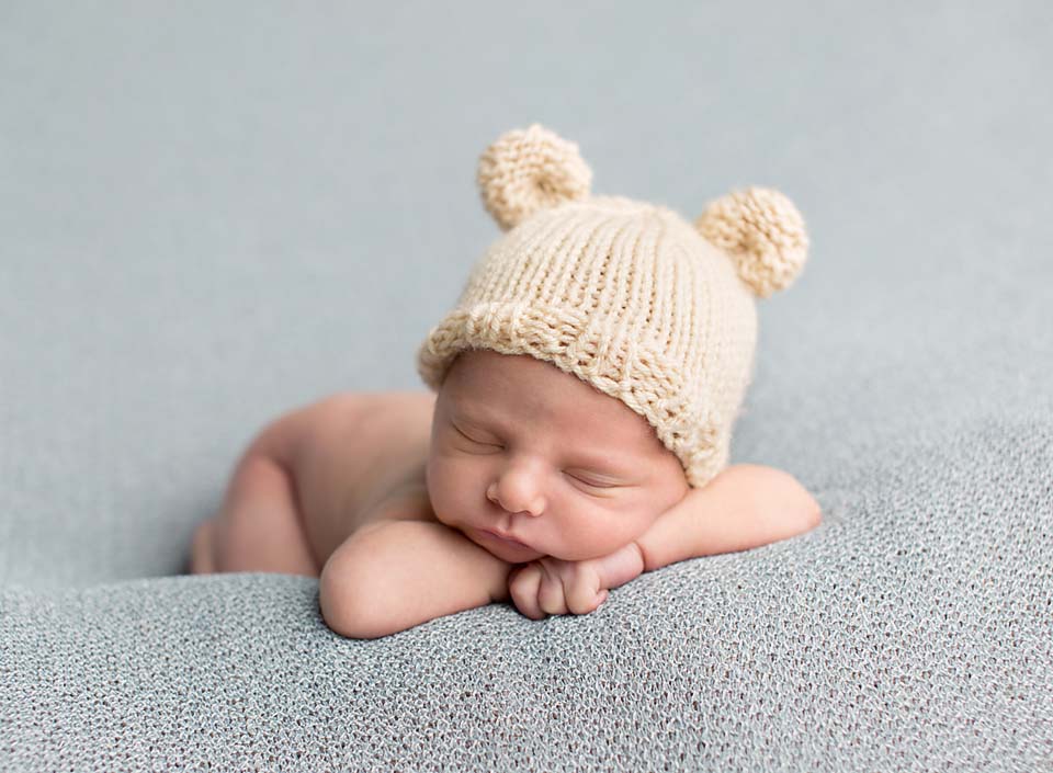 Georgina Ontario Professional Newborn Photographer